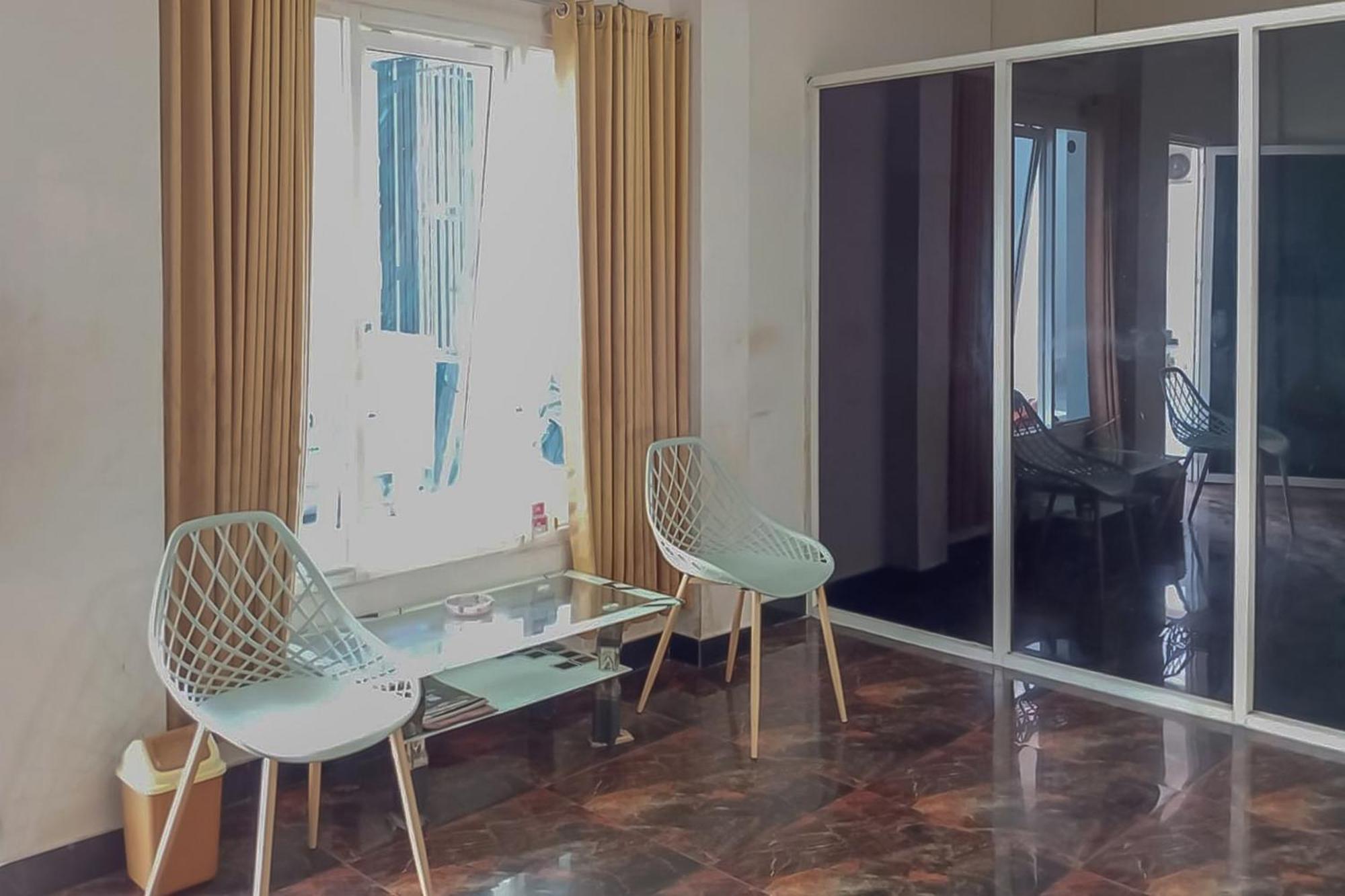 Waringin Guest House Tegal Mitra Reddoorz Exterior foto